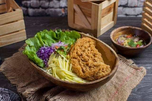 Where to Eat in Makati for Every Budget - The Pantree Where to Eat in Makati for Every Budget - The Pantree