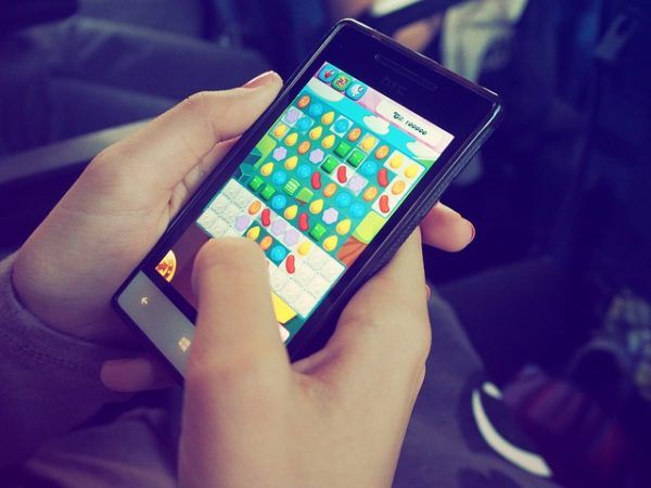 Damaged Phone Causes - Overheating Damaged Phone Causes - Overheating