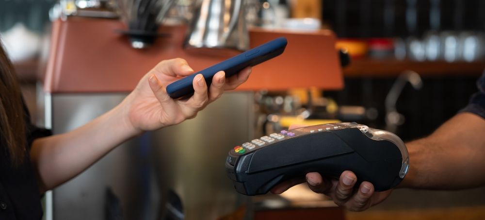 5 Types of People Who Should Use E-Wallets