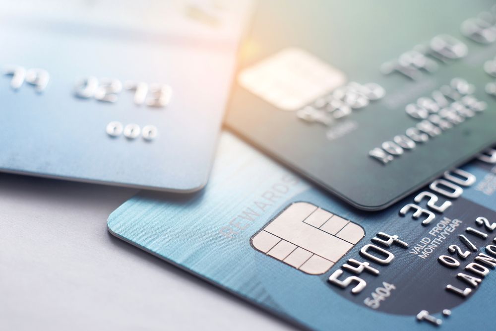 Comparing the Best UOB Credit Cards in Singapore 2025