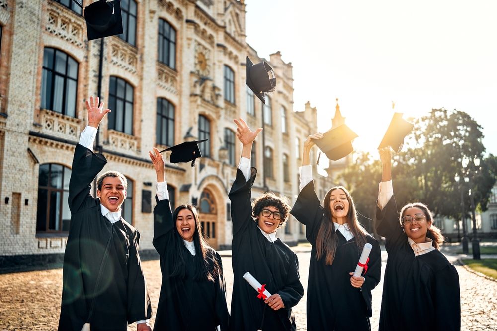 A Cost Guide To School Fees In Singapore: Primary, Secondary, Post-Secondary and Tertiary