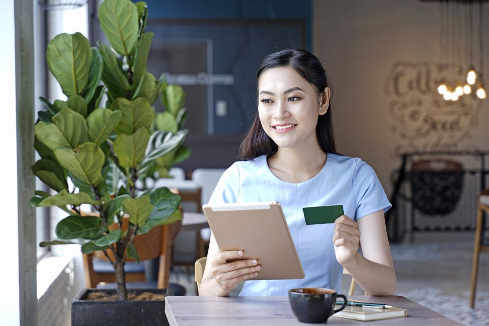 Top Premium & Metal Credit Cards In Singapore (2024)